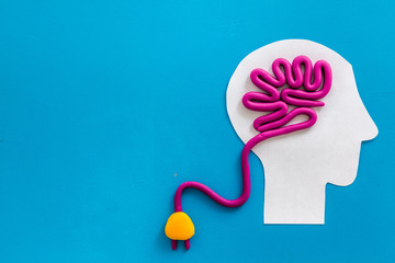 李佳薇 冯天薇 于梦雨 是中国人吗