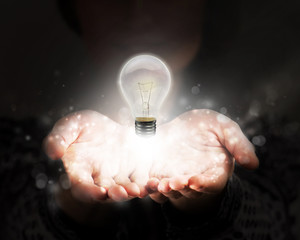 李佳薇 冯天薇 于梦雨 是中国人吗