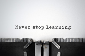 按揭买三十万左右的车三年时间月供多少