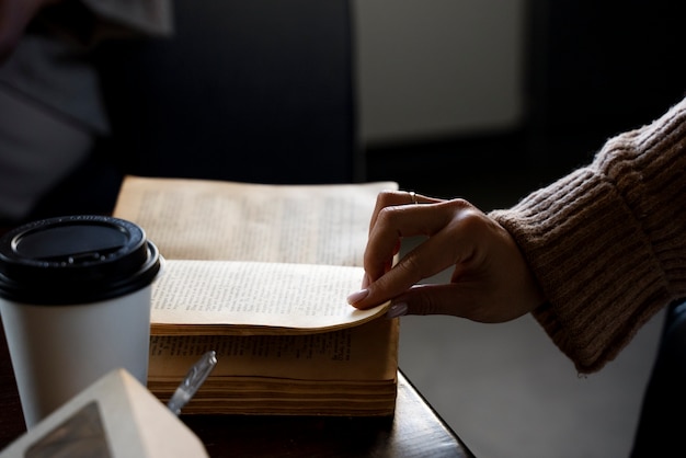 按揭买三十万左右的车三年时间月供多少